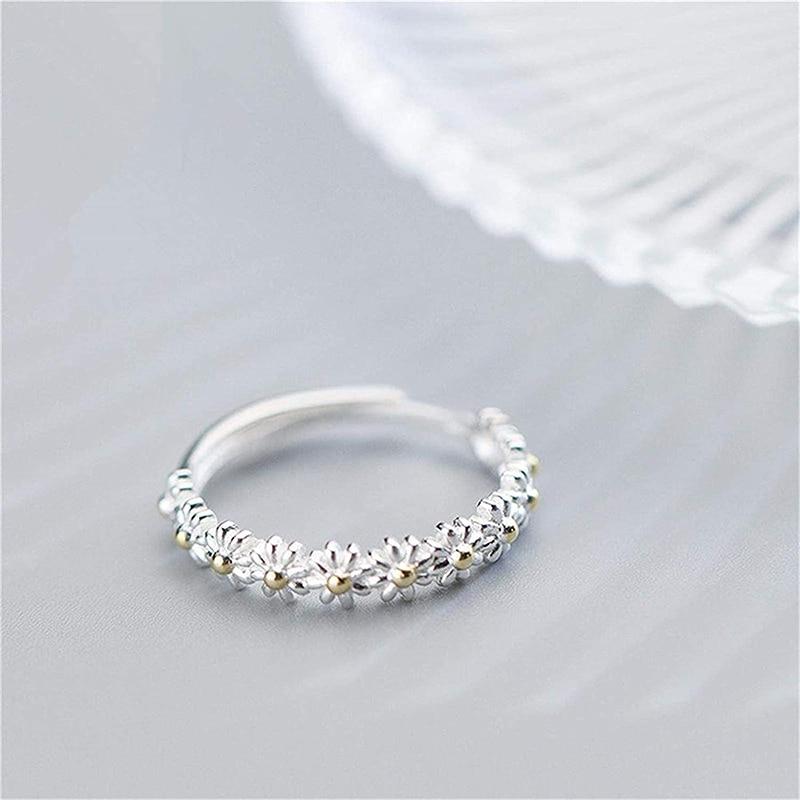 Anillo de Margarita Metálico Ajustable y Pintado a Mano en Esmalte