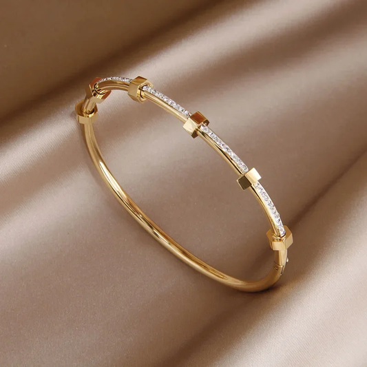 Brazalete Dorado Brillante Elegante