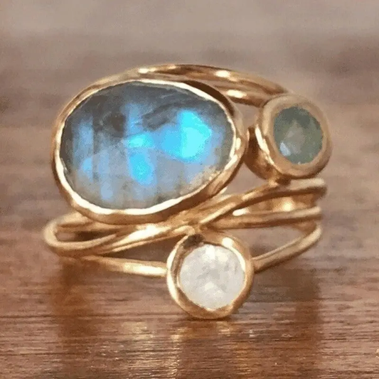 Anillo Vintage de Piedra de Luna Azul Incrustada